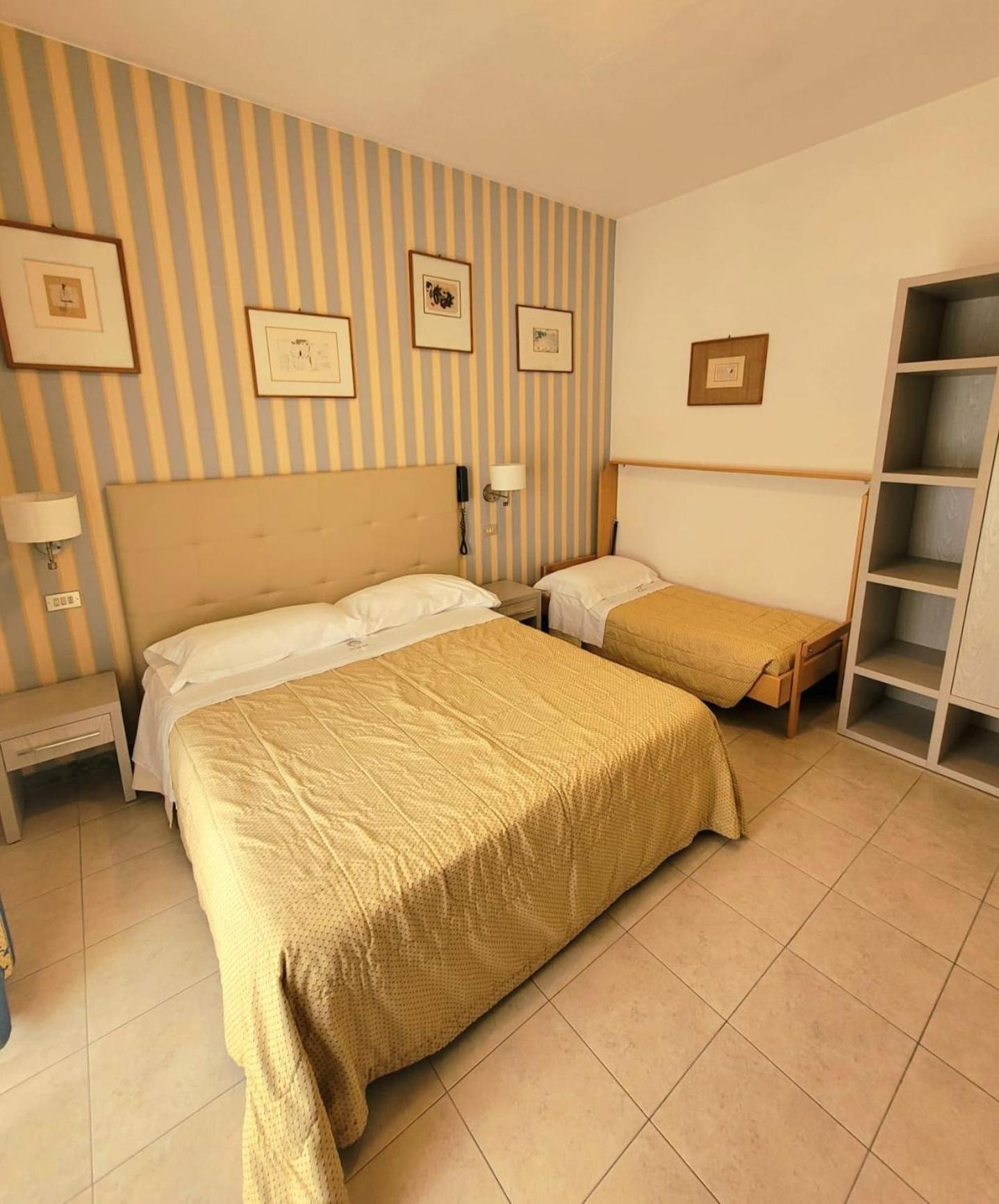 Hotel Ariella Milano Marittima Eksteriør billede