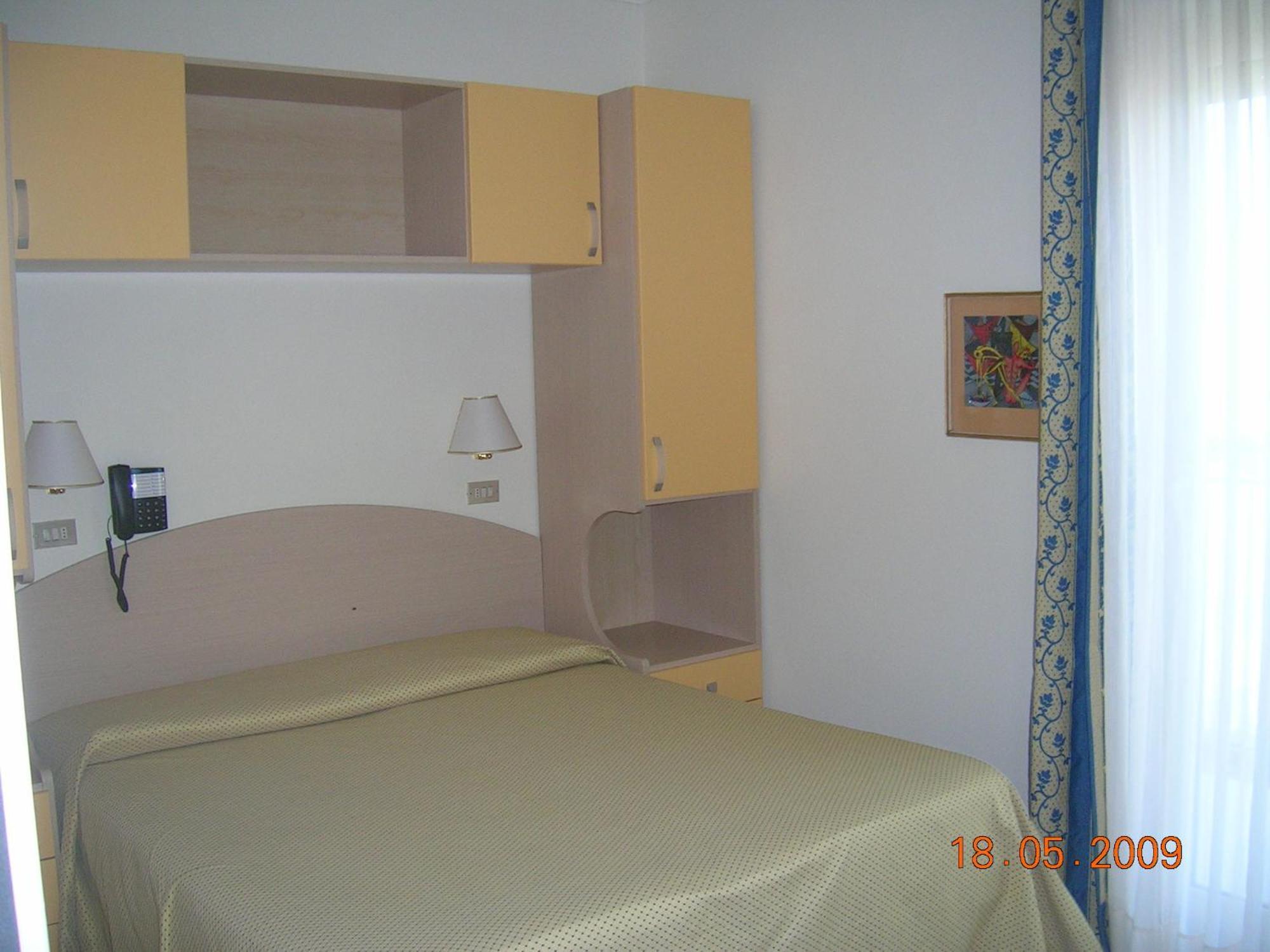 Hotel Ariella Milano Marittima Eksteriør billede