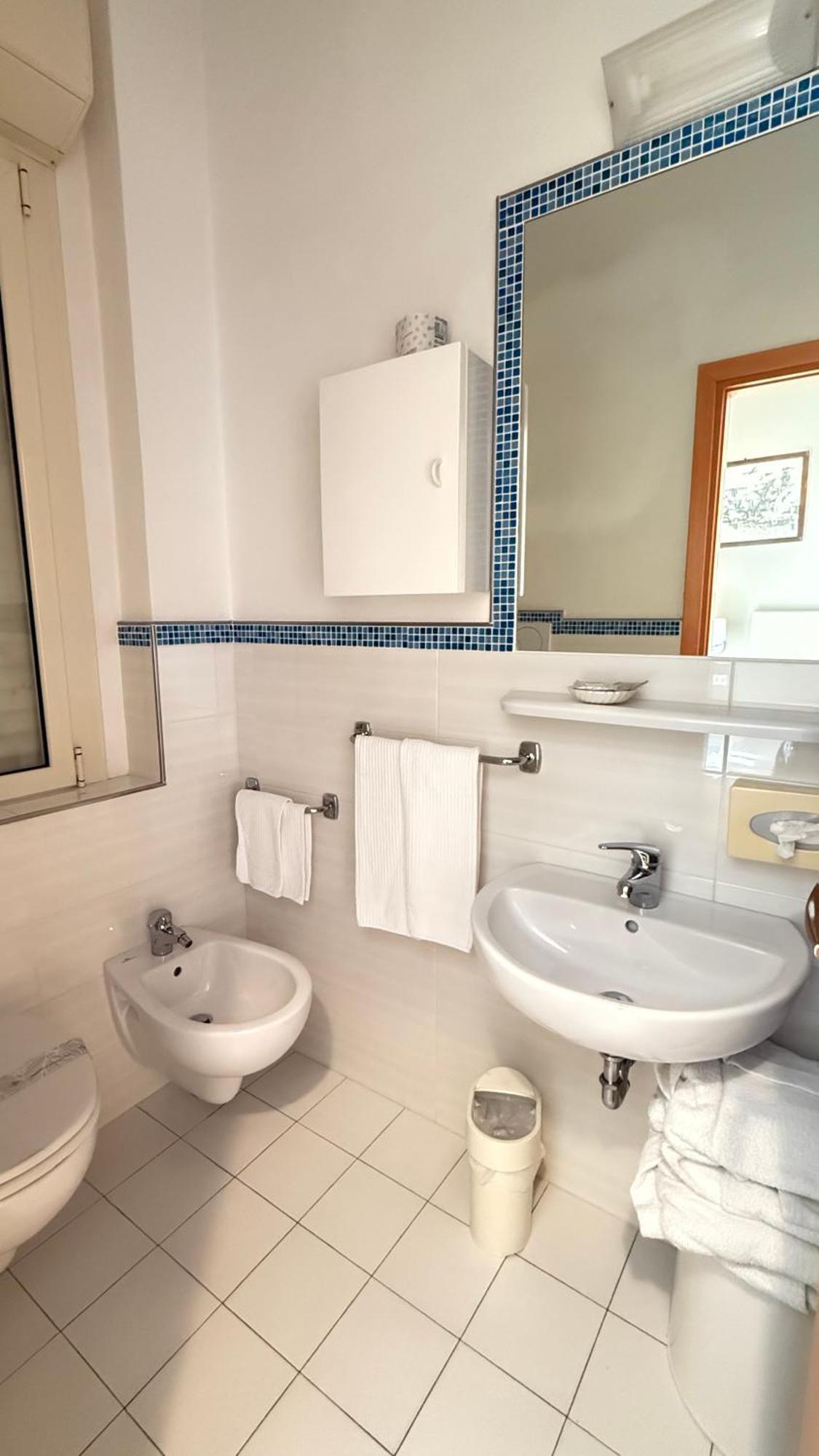 Hotel Ariella Milano Marittima Eksteriør billede