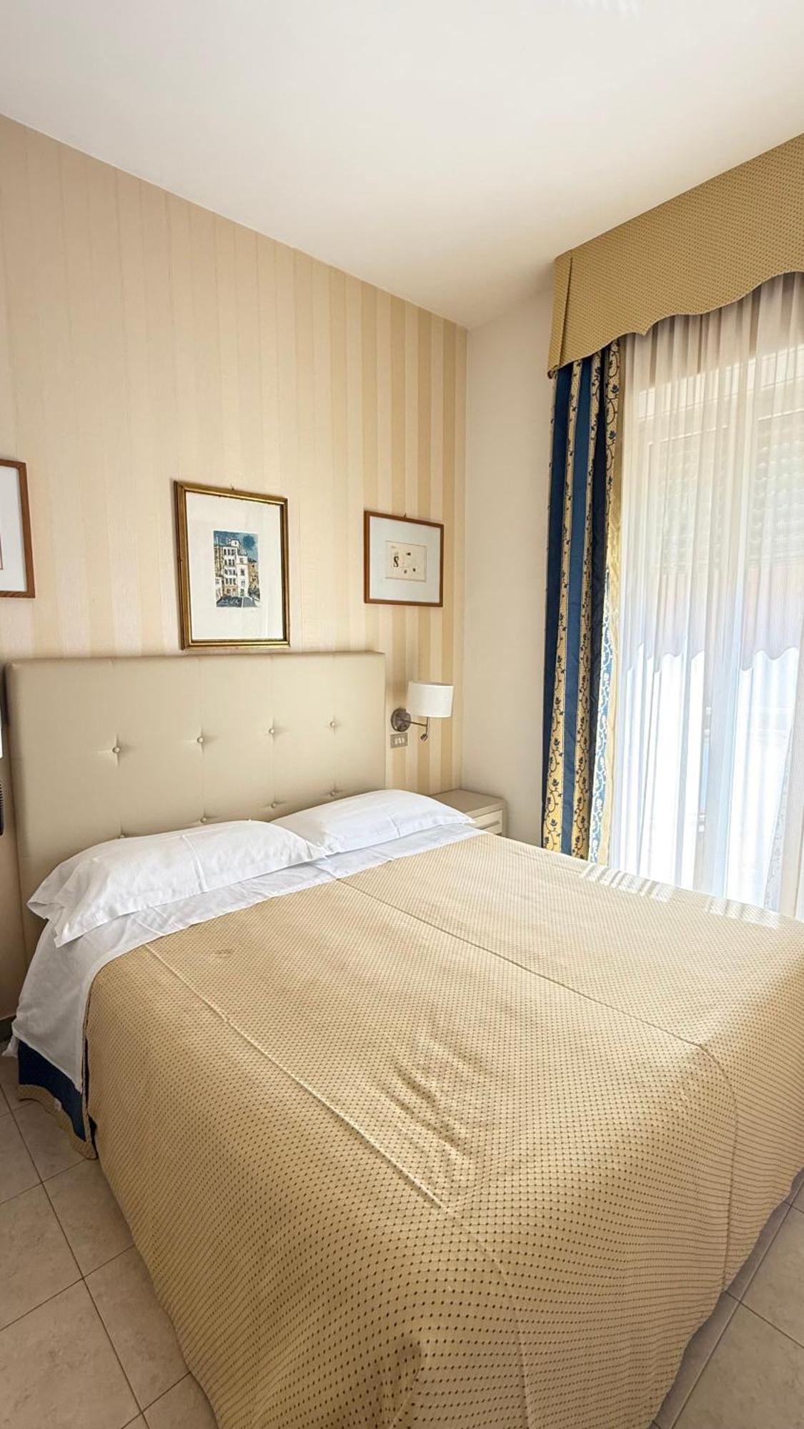 Hotel Ariella Milano Marittima Eksteriør billede