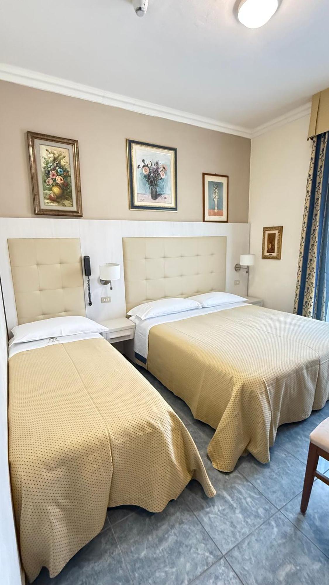 Hotel Ariella Milano Marittima Eksteriør billede
